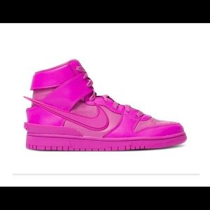 Meet your Posher, Corey